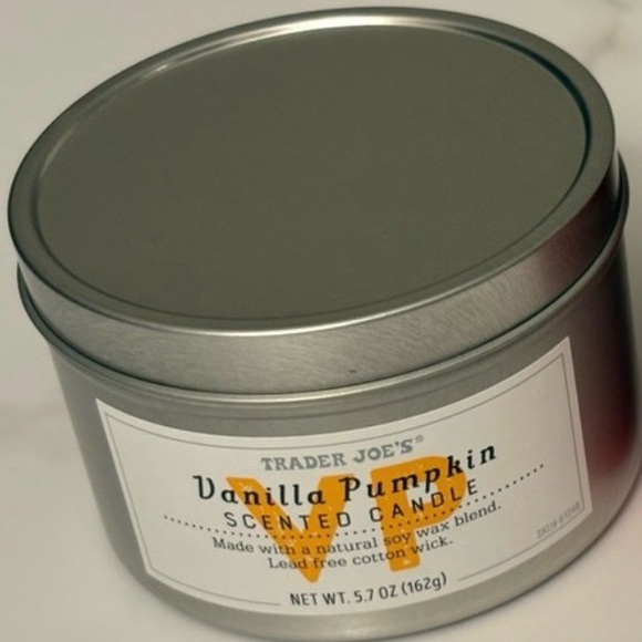 Trader Joe’s Vanilla Pumpkin Candle - Picture 1 of 3